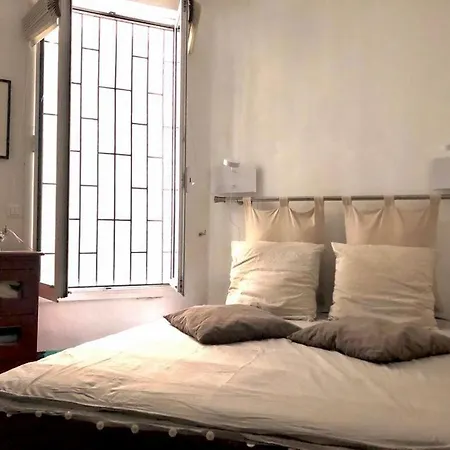 Flat In Montmartre La Planquette Parking Apartment